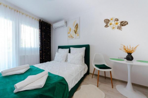 Royal Green Apartment